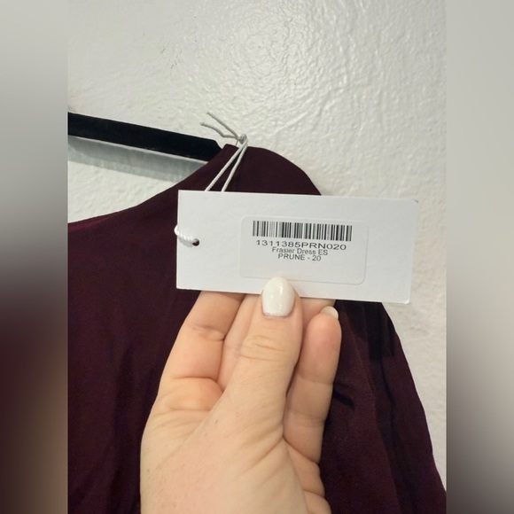 NWT Reformation Fraiser Dress in Prune, size 20 - Picture 5 of 7